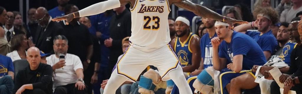 詹姆斯三分命中100% 突破1000记与科比湖人队史唯二