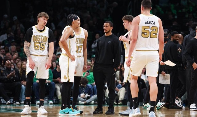 东部首轮对阵：猛龙挑战骑士 尼克斯迎战老鹰