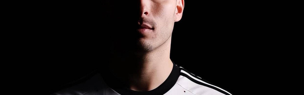 昔日西甲铁卫被新东家无视，山东泰山及时止损的明智之举